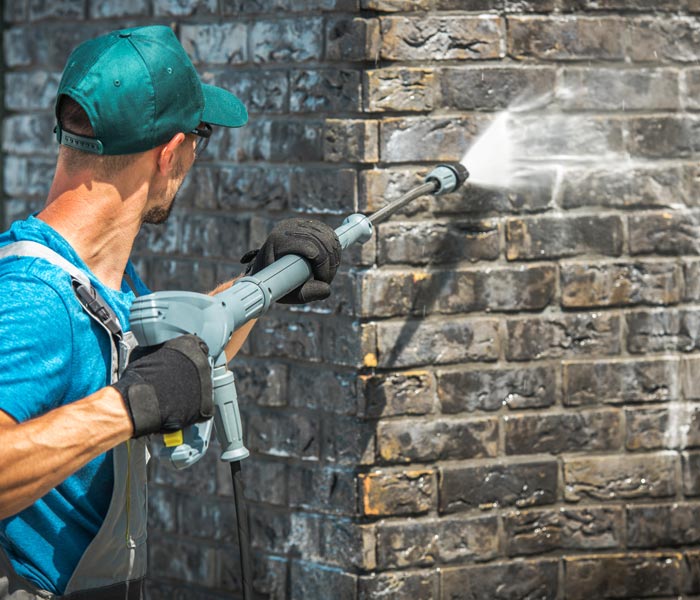 washing exterior brick